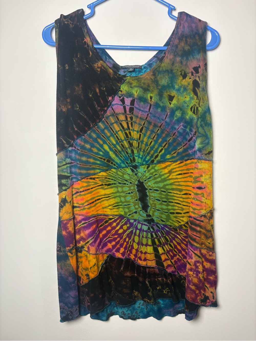 Multicolor Tie-Dye Sleeveless Tank Top - Vibrant Rainbow